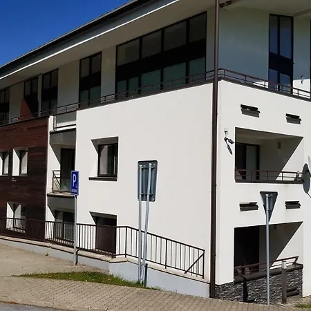 Apartmanica Triangel 103 * Dóval