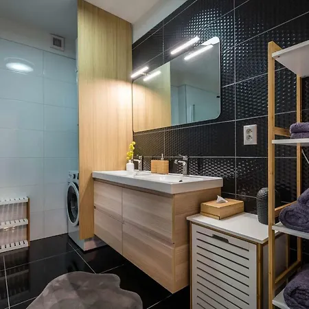 Apartamento Apartmanica Triangel 103 *